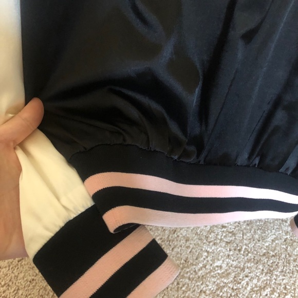 Jacket - Picture 2 of 5